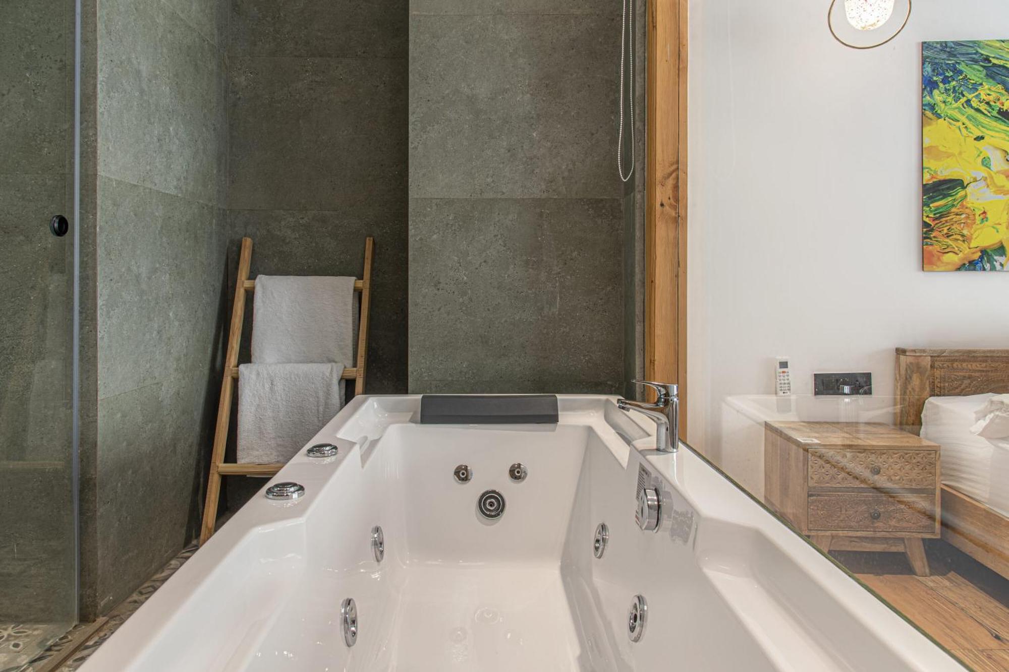 Echor Palm Bliss Riverside Resort & Spa קאסול מראה חיצוני תמונה